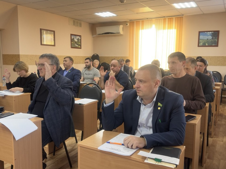 Депутаты районного Совета приступили к рассмотрению бюджета на следующий год на постоянной комиссии. Депутаты районного Совета приступили к рассмотрению бюджета на следующий год на постоянной комиссии.